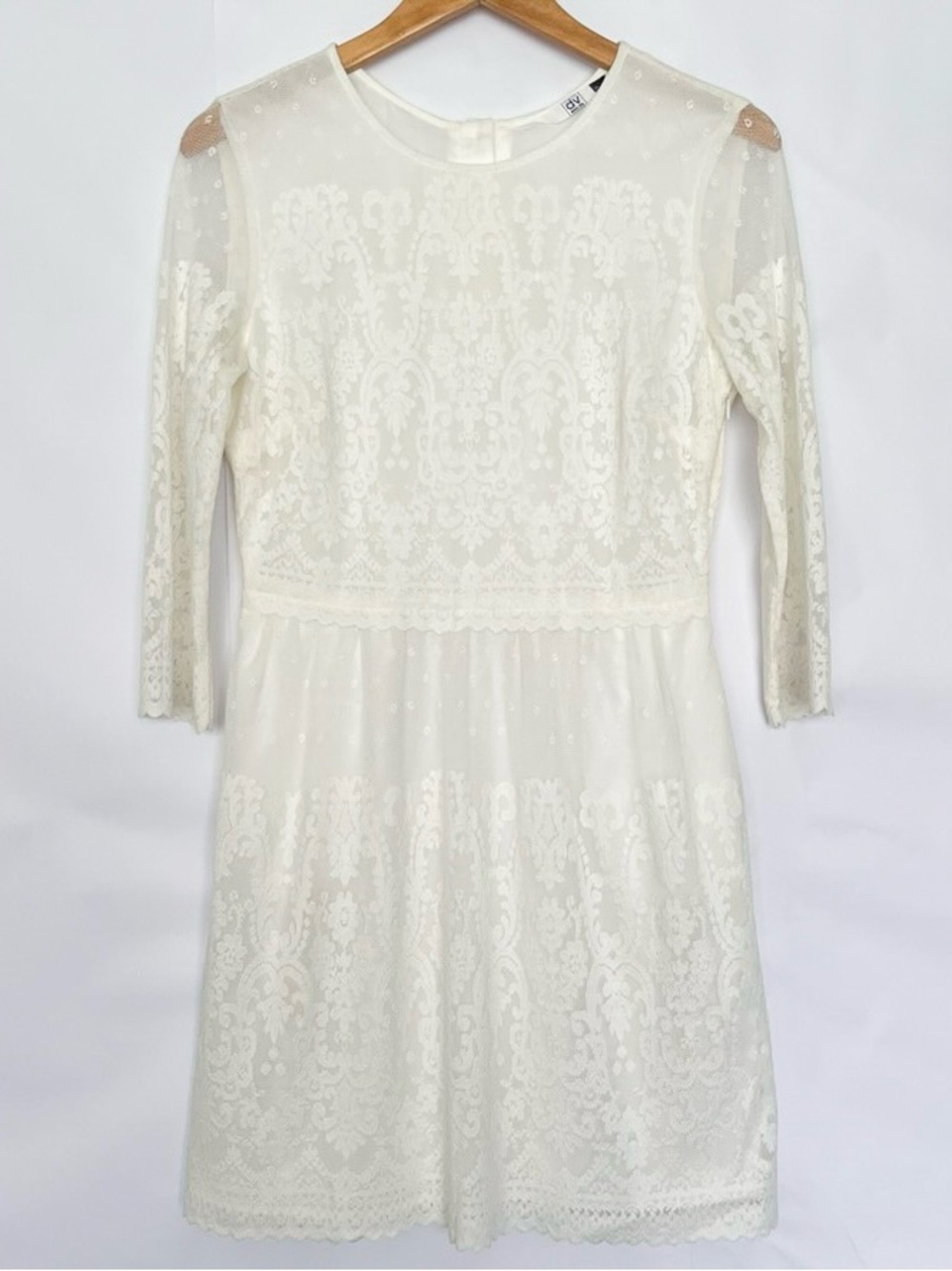Dolce Vita Lace Sheath Dress 3/4 Sleeve Feminine Soft Girl Size Medium Cream
